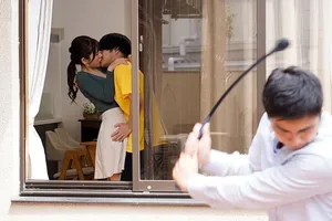 Người tình nghiện game và ông anh trai nghiện chịch